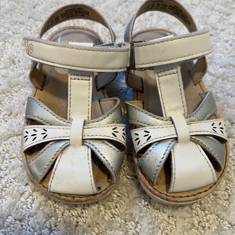 Stride Rite White and Silver Toddler Sandals